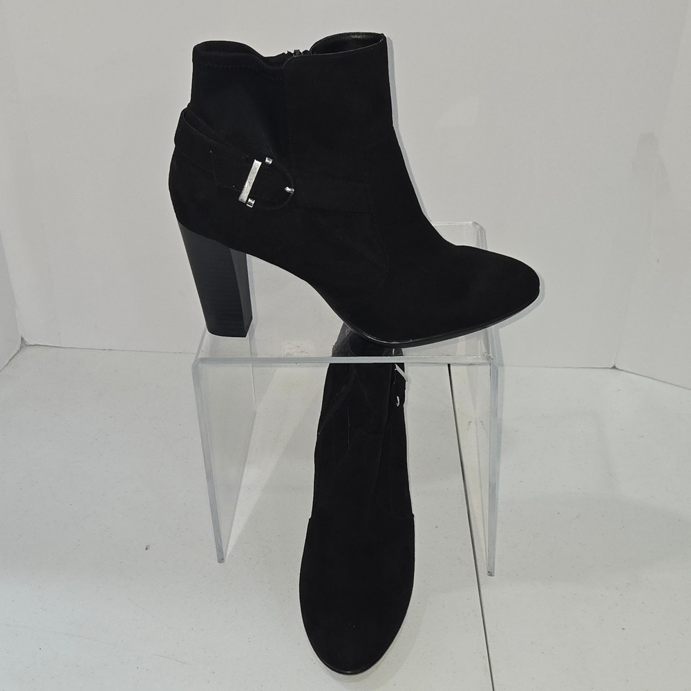 Kelly & Katie Larix Black Faux Suede Ankle Boots Block Heel Buckle Womens 10M